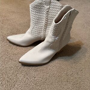 Women's White Western Boots